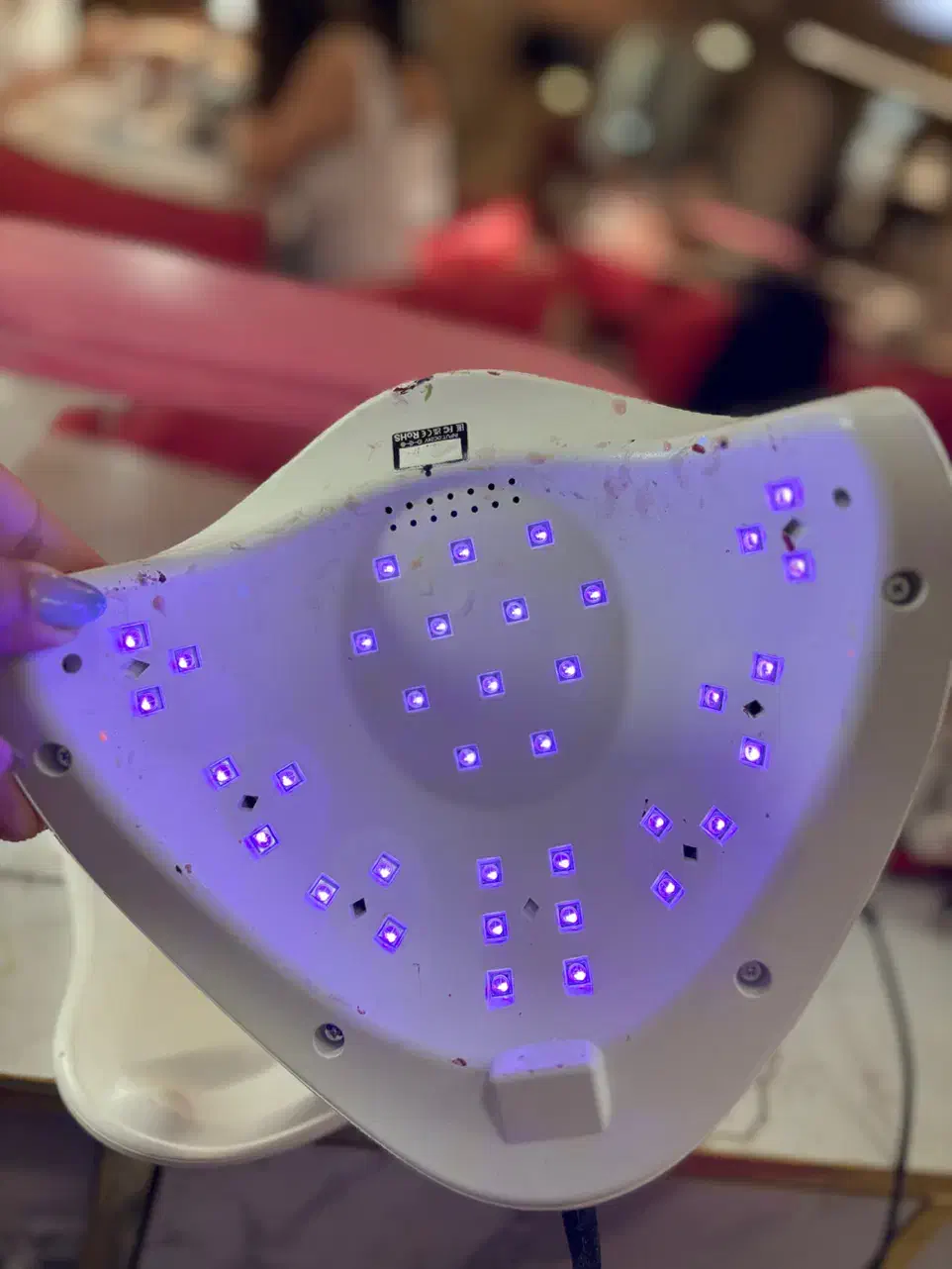 ۲ عدد دستگاه یووی سان اصلی|آرایشگاه و سالنهای زیبایی|تبریز, |دیوار