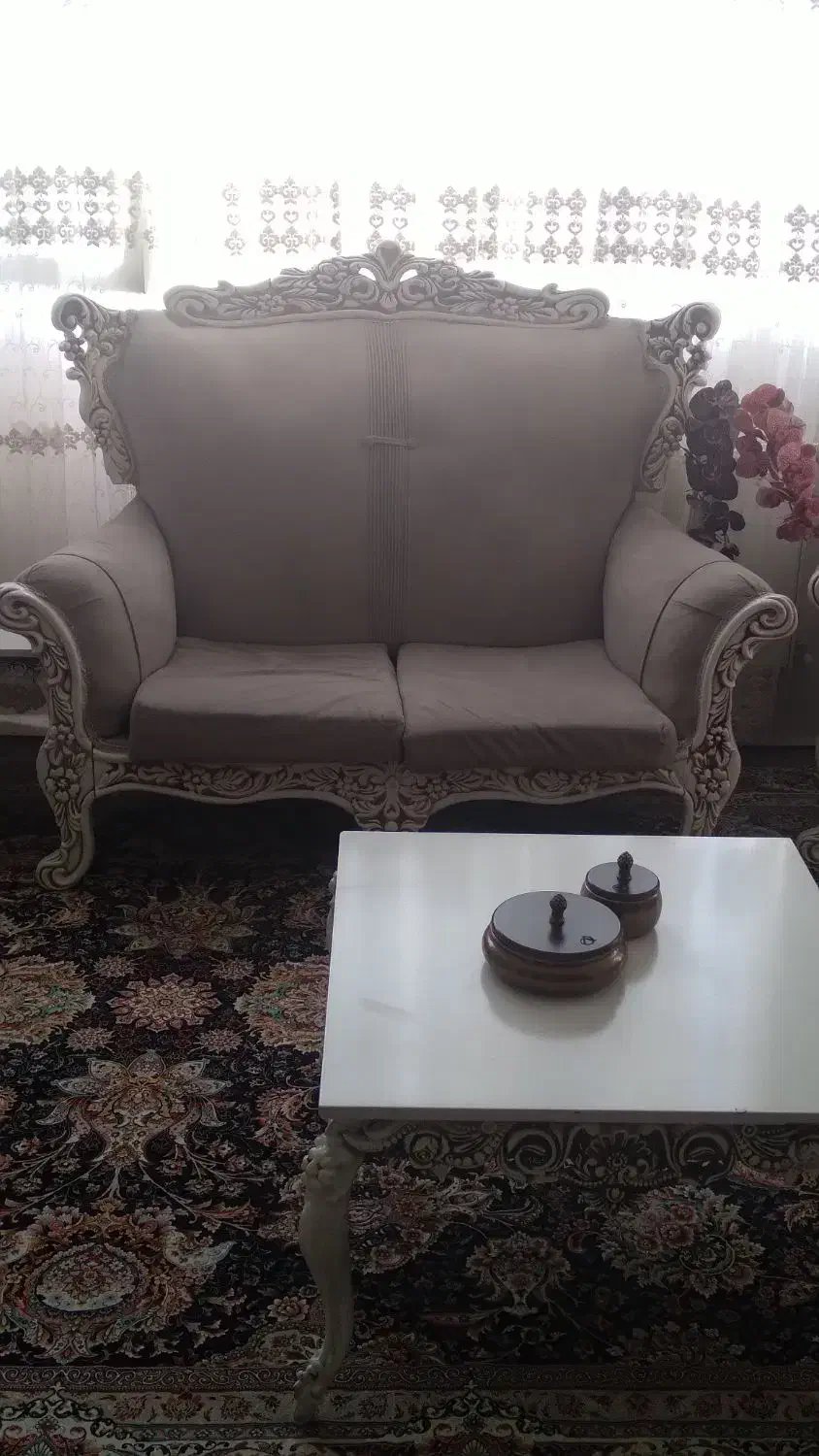 یک دست مبل ۷ نفره|مبلمان خانگی و میز عسلی|رباط‌کریم, رباط‌کریم|دیوار