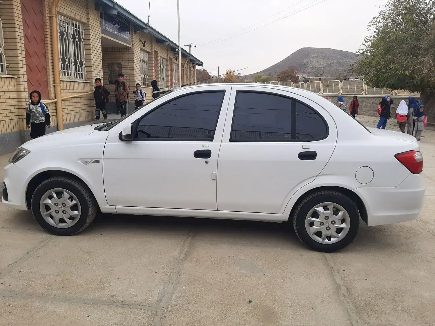 ساینا 1403|خودرو سواری و وانت|بجنورد, |دیوار