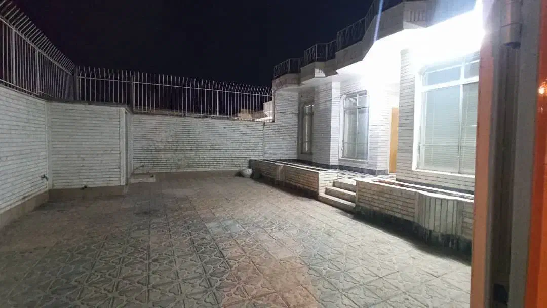 رهن و اجاره منزل ویلایی در به حیاط|اجارهٔ خانه و ویلا|جهرم, |دیوار