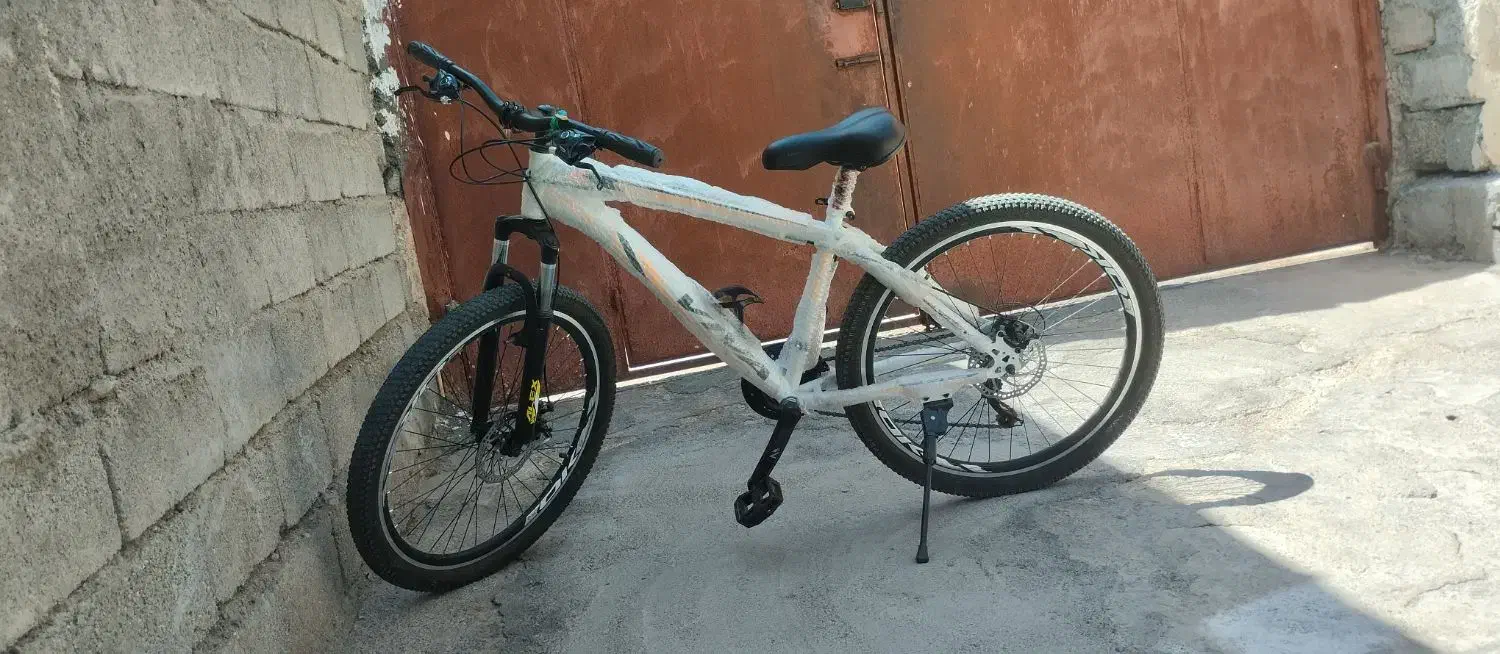 نو تر تمیز ۲۶دنده ای کوهستانی|دوچرخه، اسکیت، اسکوتر|درب گنبد, |دیوار