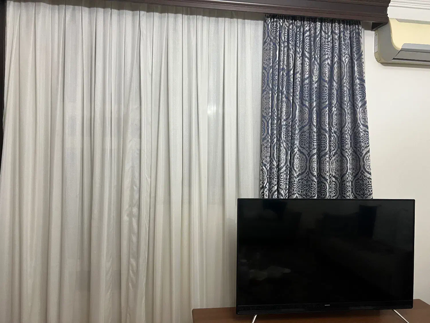 پرده|پرده، رانر، رومیزی|بندرعباس, |دیوار