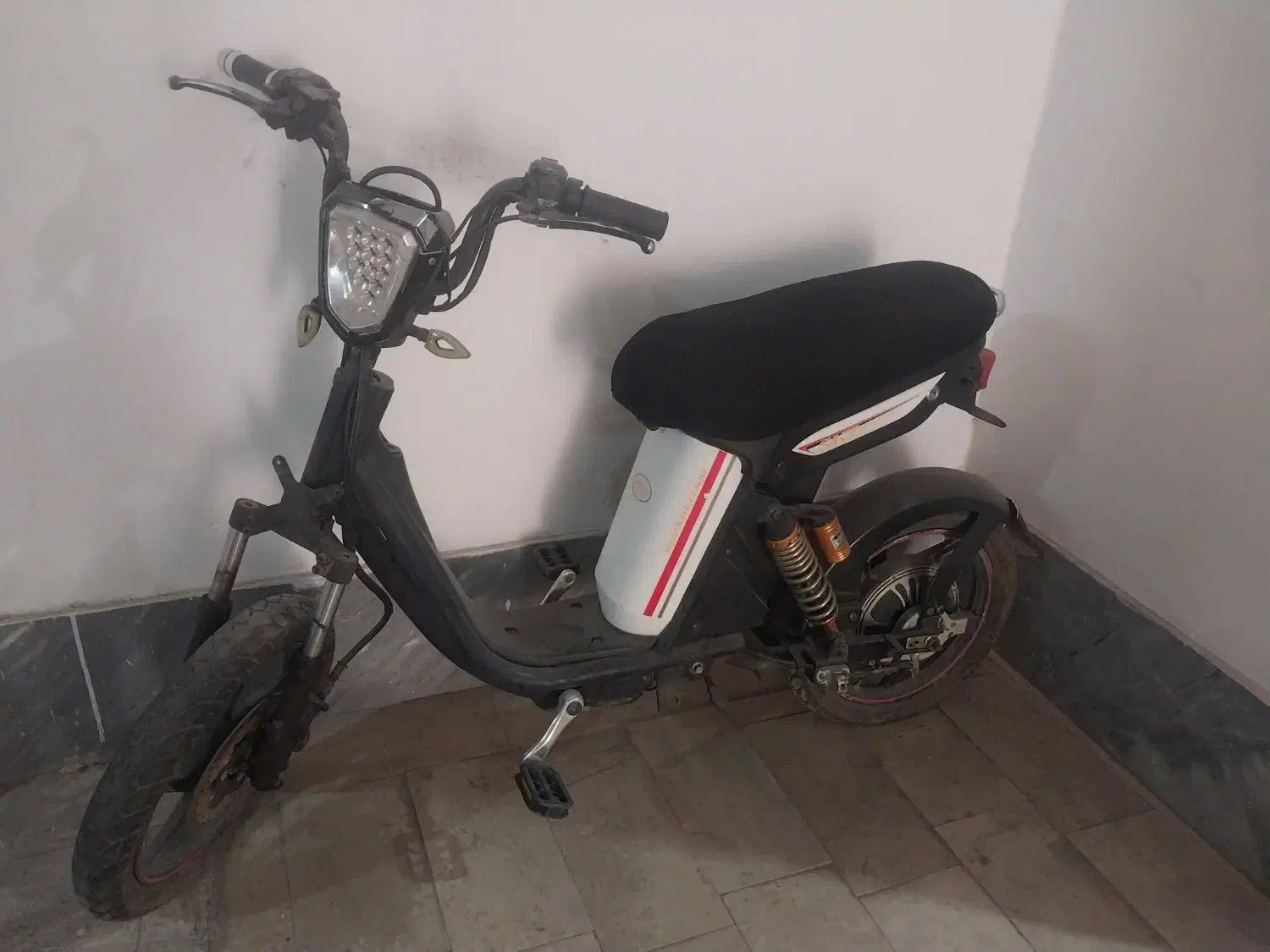 فروشی موتور فوری|دوچرخه، اسکیت، اسکوتر|میانه, |دیوار