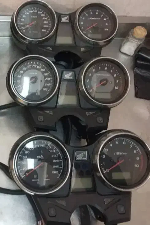 فروش لوازم و قطعات CB1300 و انواع موتور ژاپنی|قطعات یدکی و لوازم جانبی|تهران, شیخ هادی|دیوار