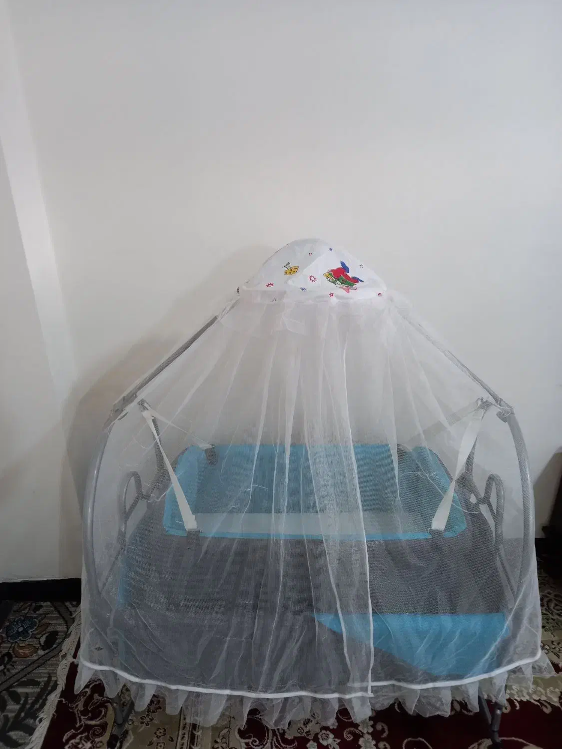 گهواره|اسباب و اثاث بچه|خرم‌آباد, |دیوار