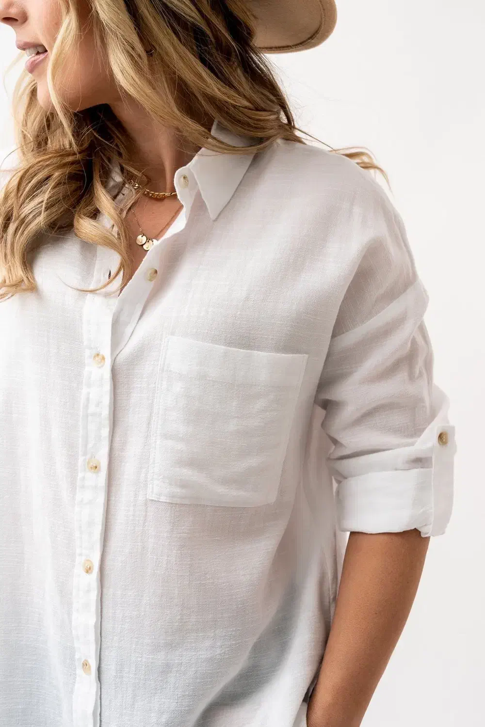 فروشنده خانم جوان|استخدام بازاریابی و فروش|محمدشهر, محمدشهر|دیوار