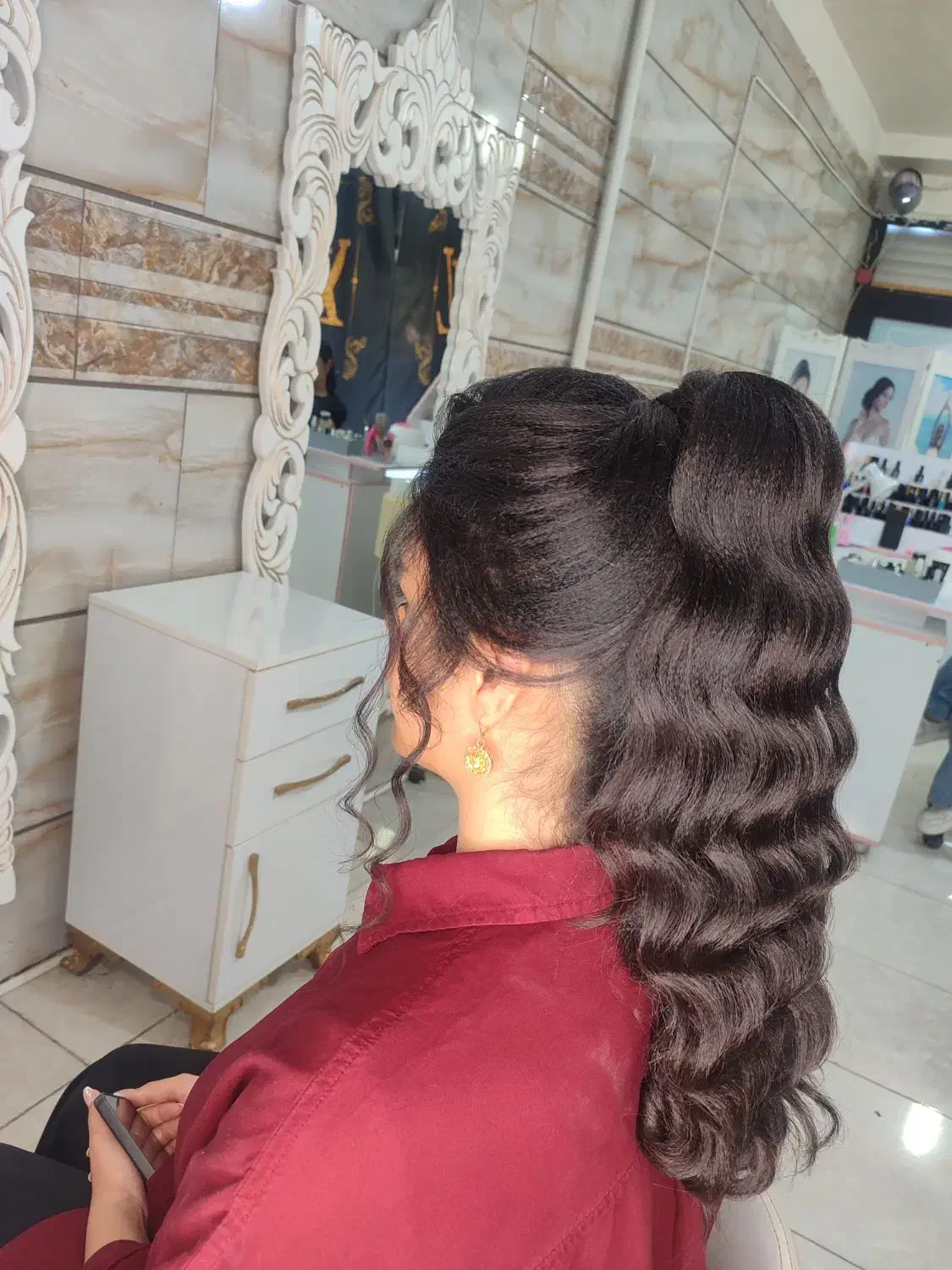 دعوت به همکاری در لاین شینیون ،اکستنشن مژه ،اصلاح|استخدام درمانی، زیبایی، بهداشتی|نسیمشهر, |دیوار