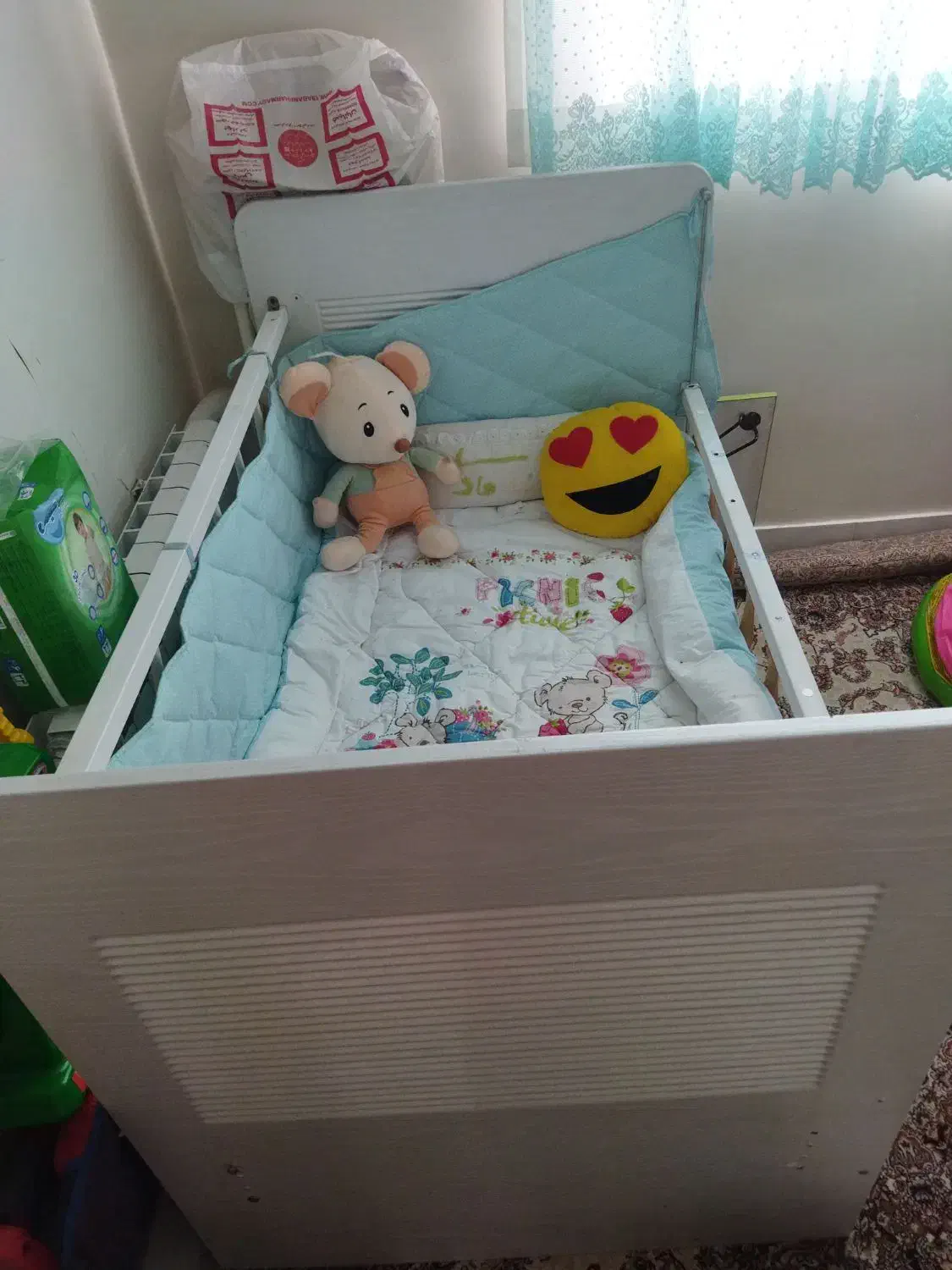 تخت به همراه تشک کودک|تخت و صندلی بچه|تهران, دولاب|دیوار