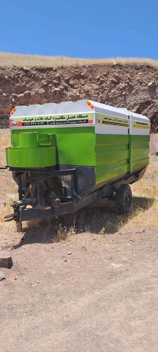 دستگاه مکنده مکانیزه کاه و علوفه|ماشین‌آلات صنعتی|کنگاور, |دیوار