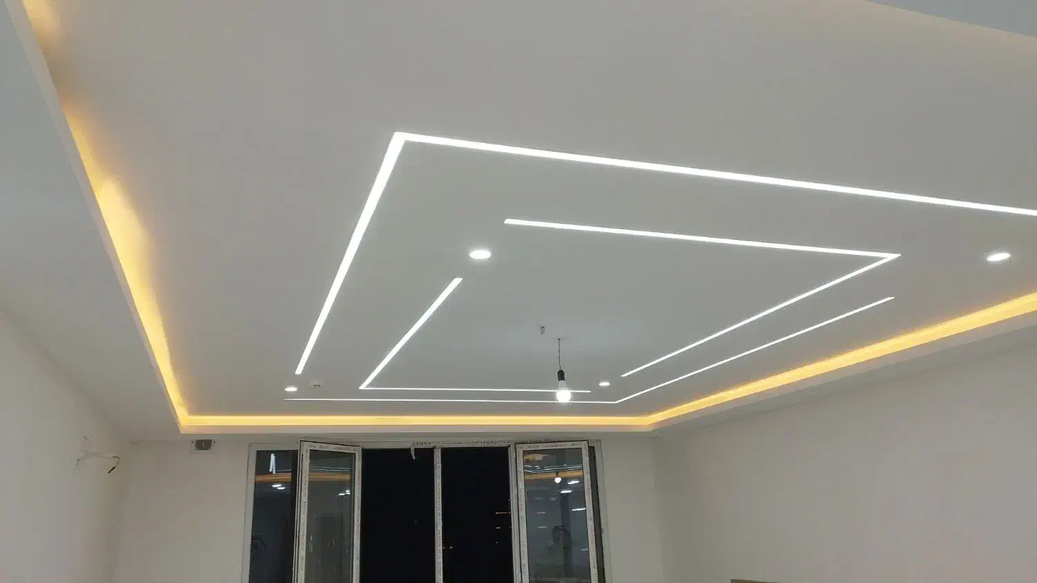 نیازمند شاگرد کناف|استخدام معماری، عمران و ساختمانی|شیراز, جوادیه|دیوار