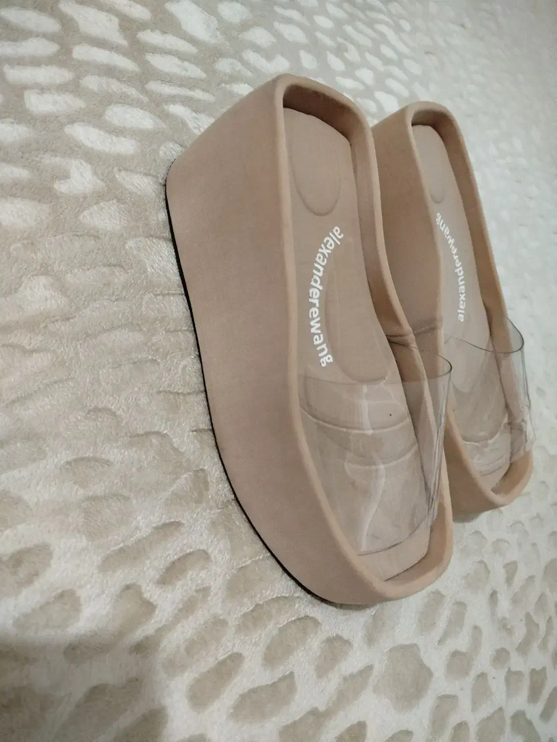 بزرگ بودن سایز|کیف، کفش، کمربند|فردیس, شهرک سپاه|دیوار