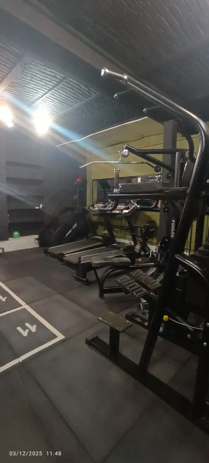 واگذاری باشگاه بدنسازی وهوازی|اجارهٔ مغازه و غرفه|اردکان, |دیوار