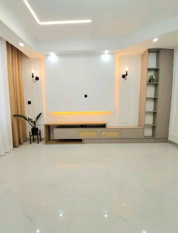 به علت مهاجرت زیر قیمت منطقه سندتکبرگ فاز یک|فروش آپارتمان|اندیشه, اندیشه فاز ۱|دیوار