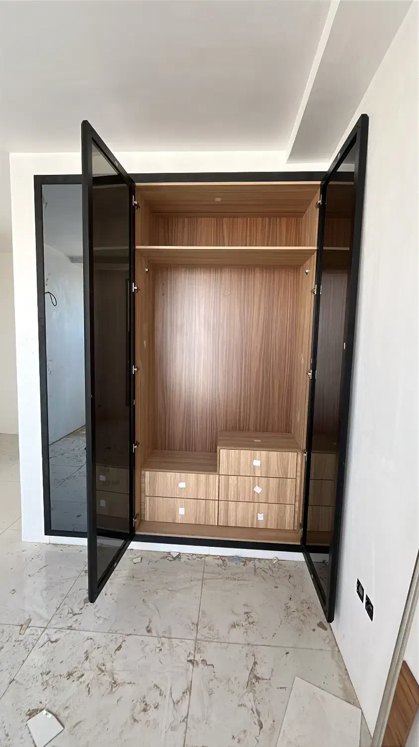 تعمیرات در منزل اجرا و نصب کابینت کمد دیواری|خدمات پیشه و مهارت|شیراز, تاچارا|دیوار