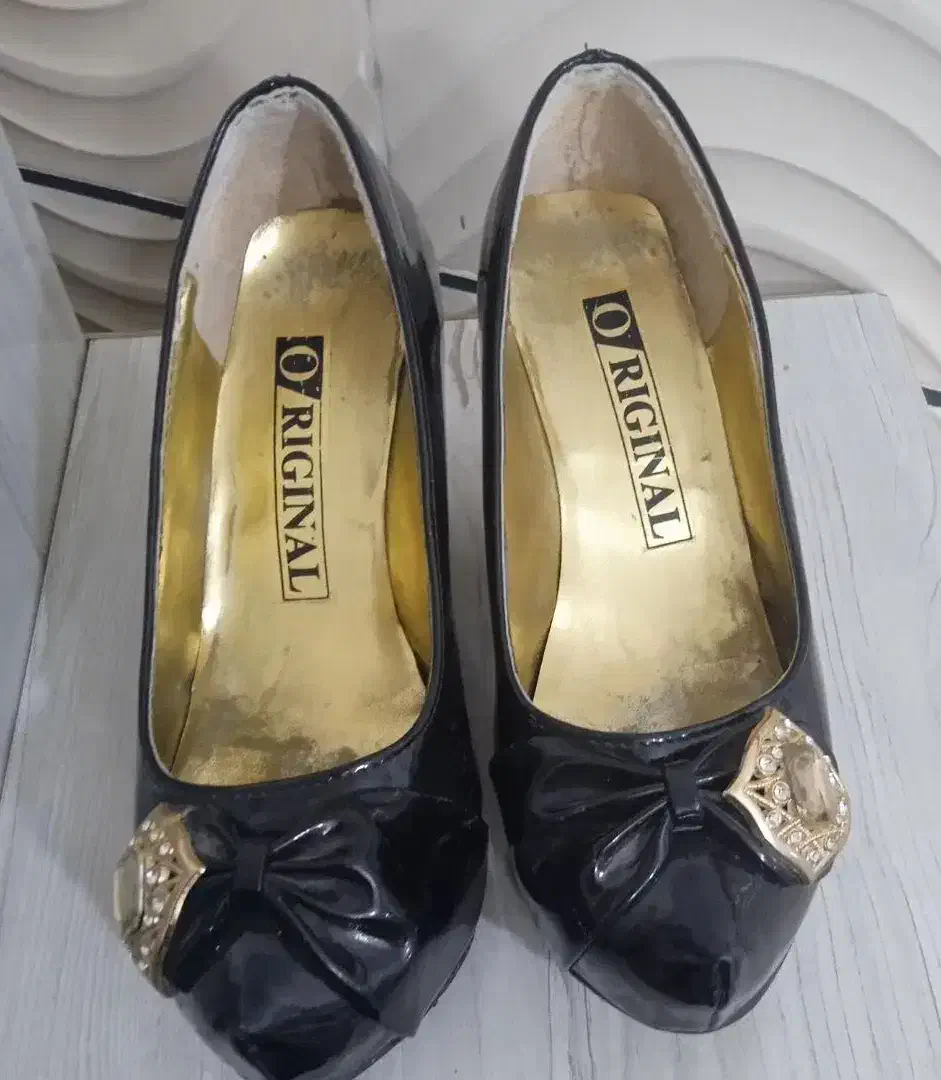 کفش مجلسی|کیف، کفش، کمربند|تایباد, |دیوار