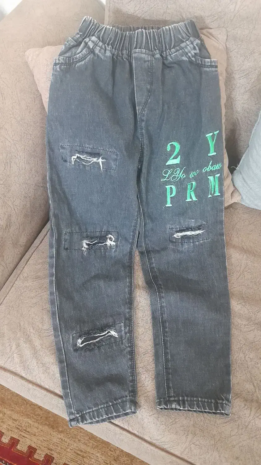 پوشاک|لباس|مشهد, طبرسی شمالی|دیوار