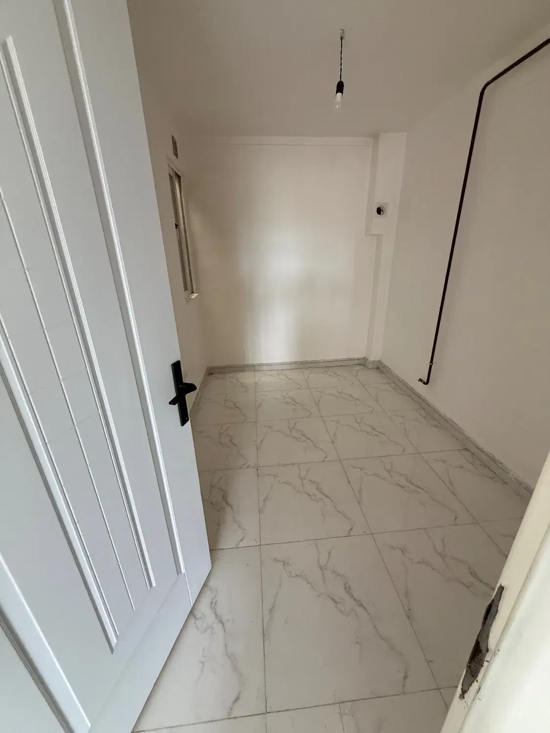 ۲ خوابه ۶۰ متری طبقه اول قلنامه ای نسخ|فروش آپارتمان|رشت, عینک|دیوار