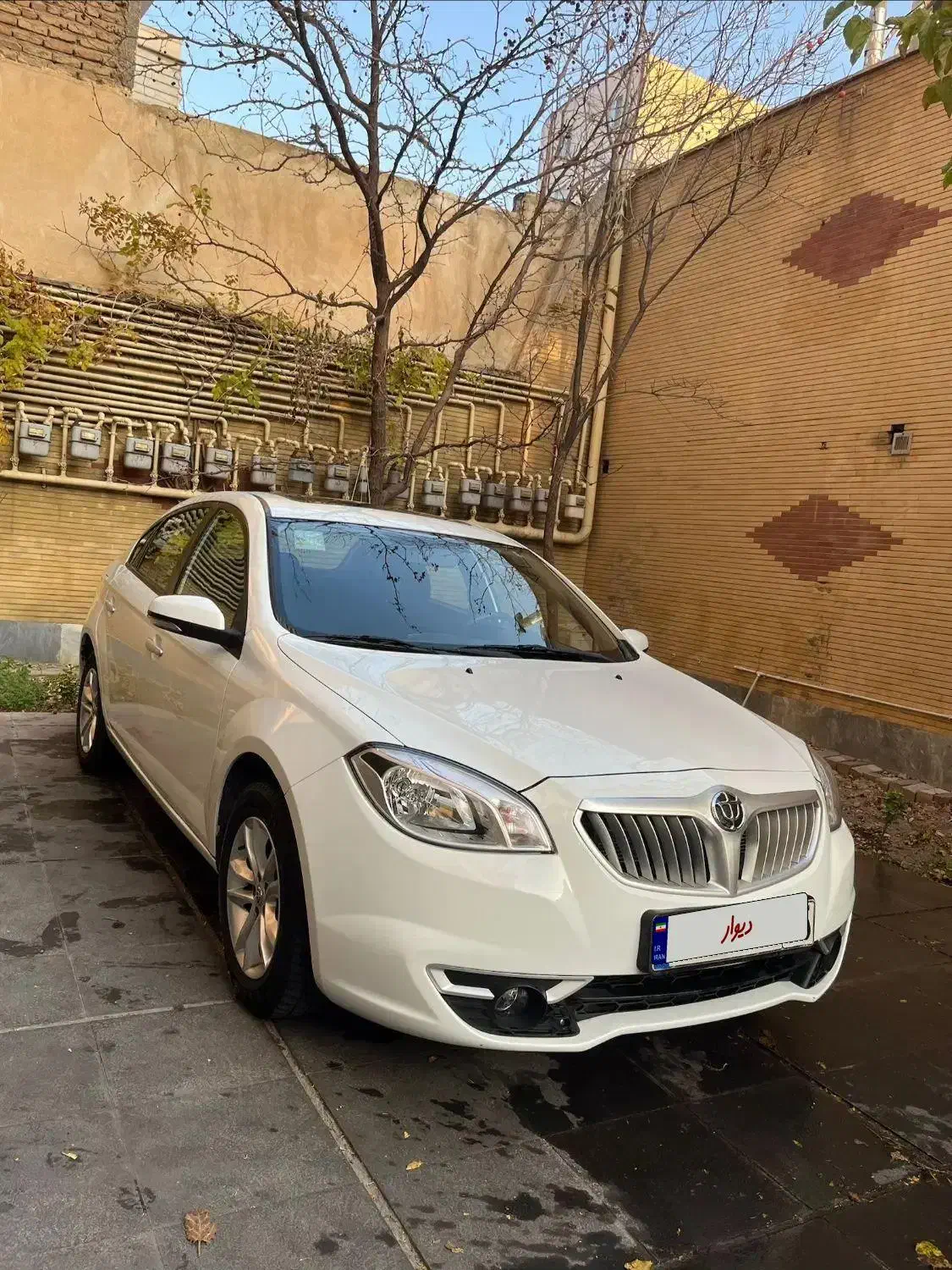 برلیانس h330 بدون رنگ اتوماتیک در حد|خودرو سواری و وانت|تبریز, |دیوار