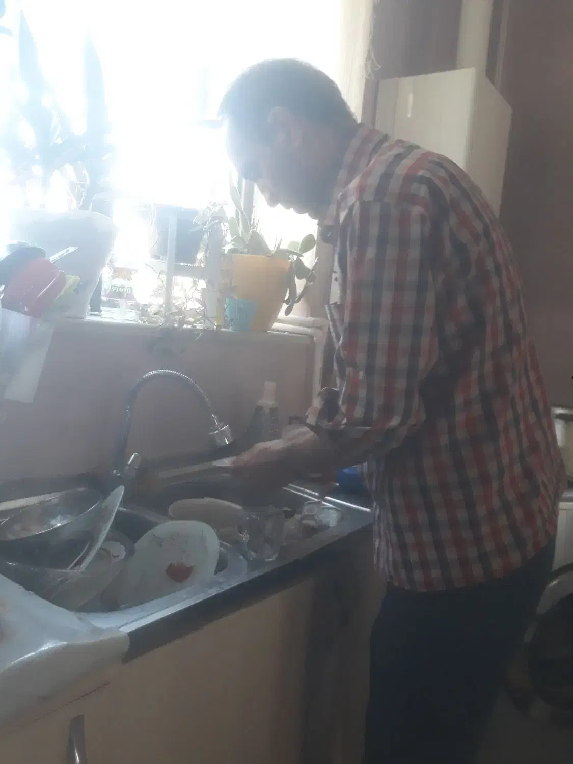 نظافت منزل و اداری و باغ و سایر|خدمات نظافت|مشهد, طلاب|دیوار