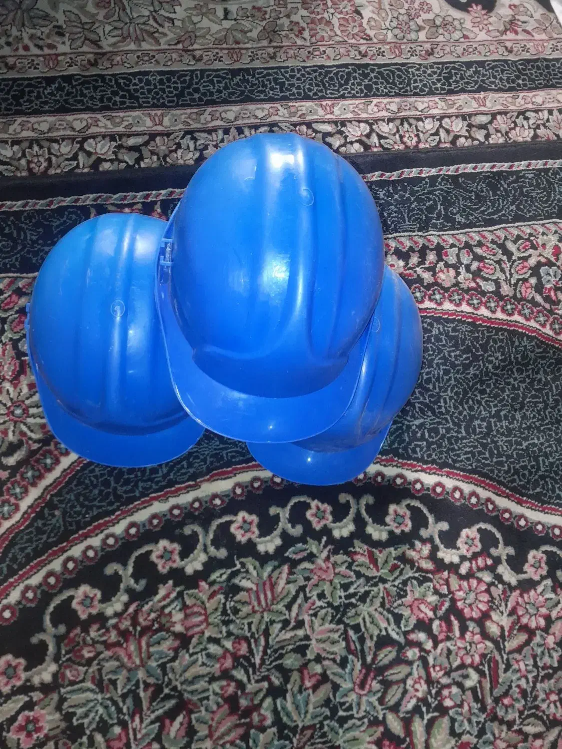 کلاه ایمنی|لباس|سیرجان, |دیوار
