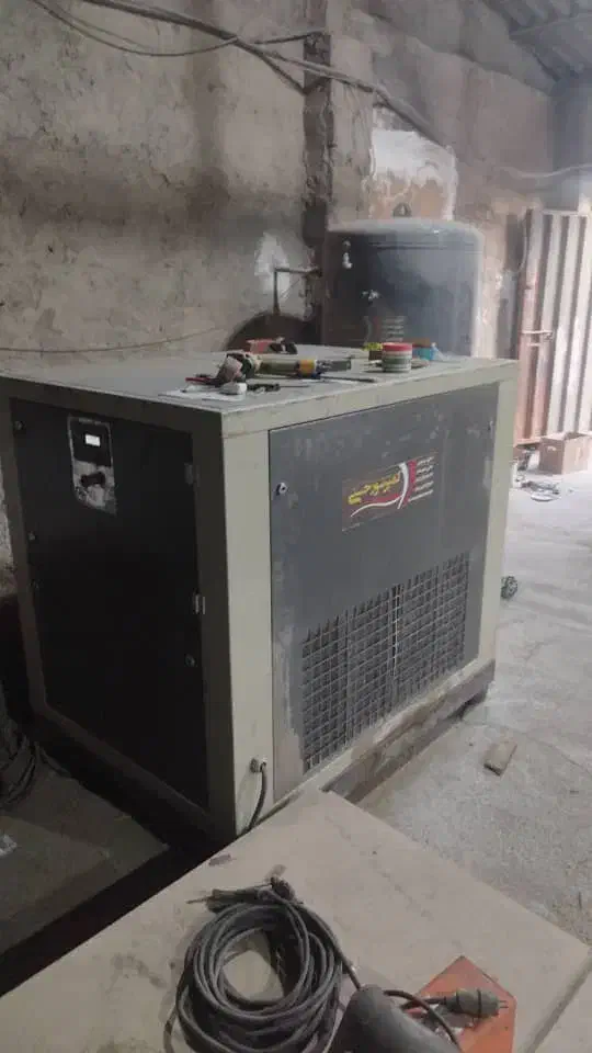 دستگاه سندبلاست|ماشین‌آلات صنعتی|چهارباغ, |دیوار