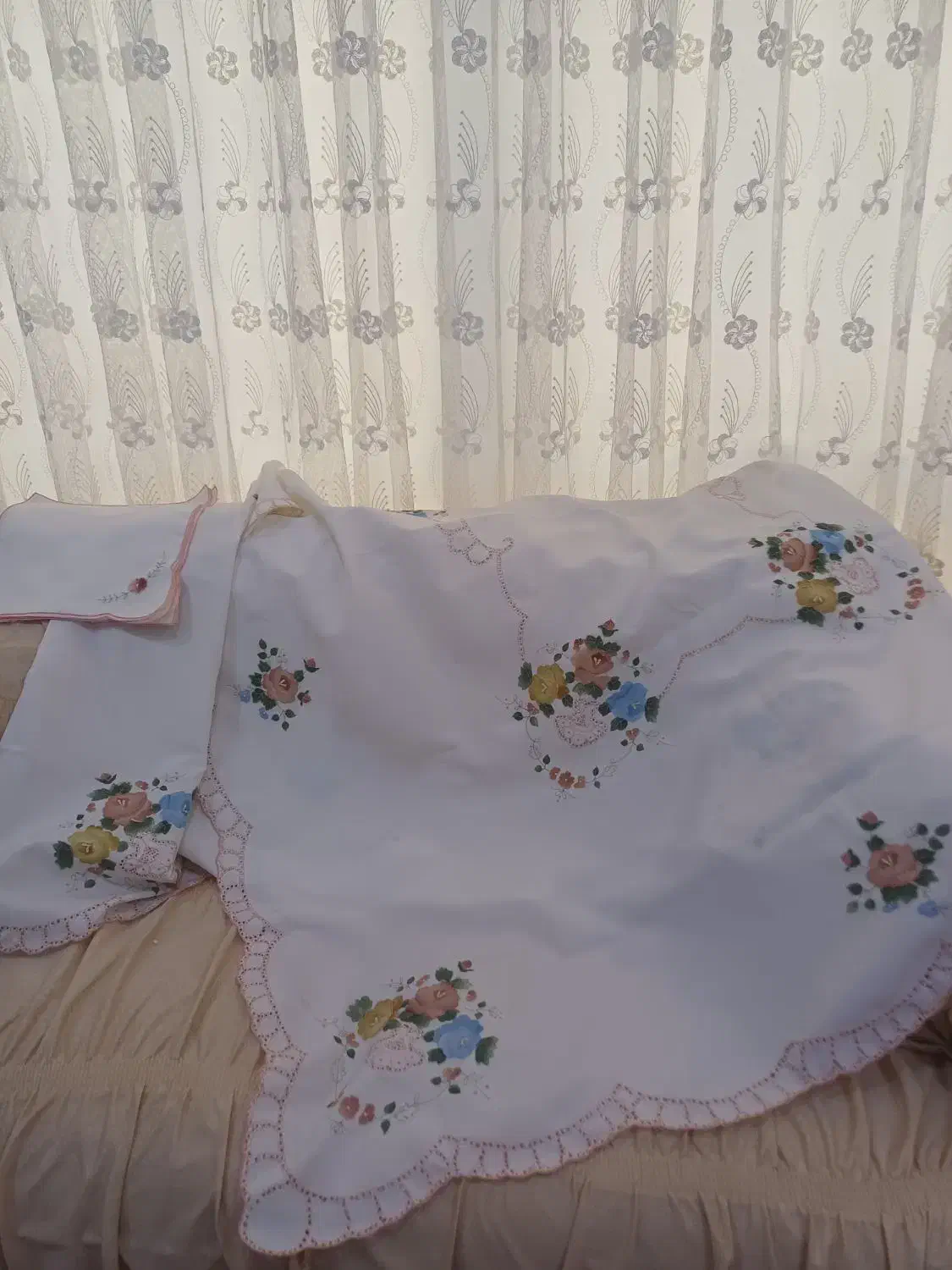 رومیزی|پرده، رانر، رومیزی|شهریار, شهرک شاهد|دیوار