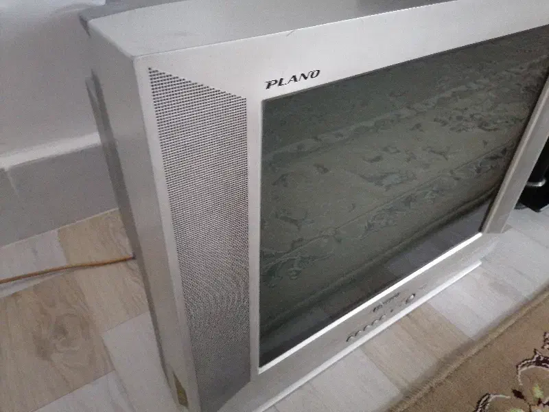 تلویزیون|تلویزیون و پروژکتور|تربتحیدریه, بالا ولایت|دیوار