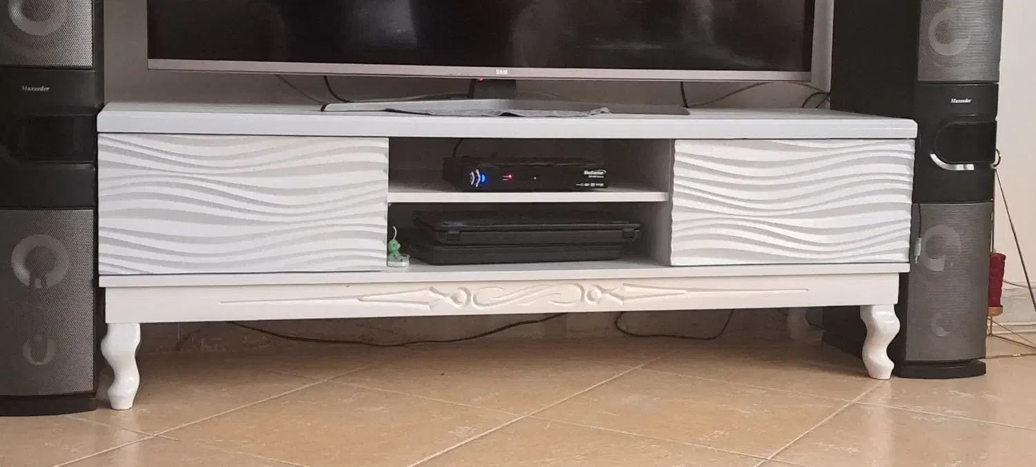 میز تلویزیون|میز تلویزیون|فردیس, نگارستان|دیوار