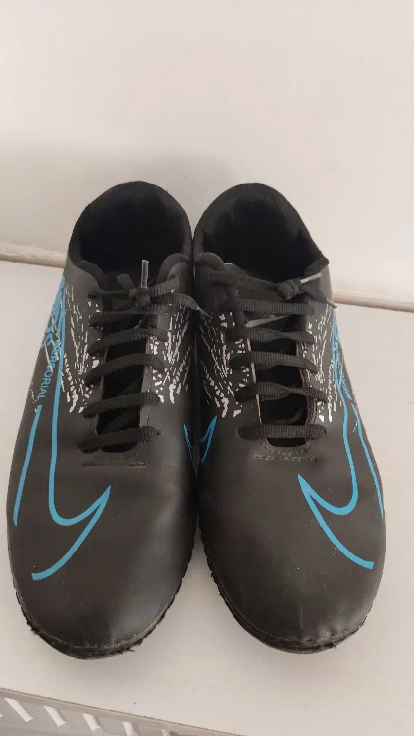 کفش فوتبال نایک|کیف، کفش، کمربند|قرچک, زیبا شهر|دیوار