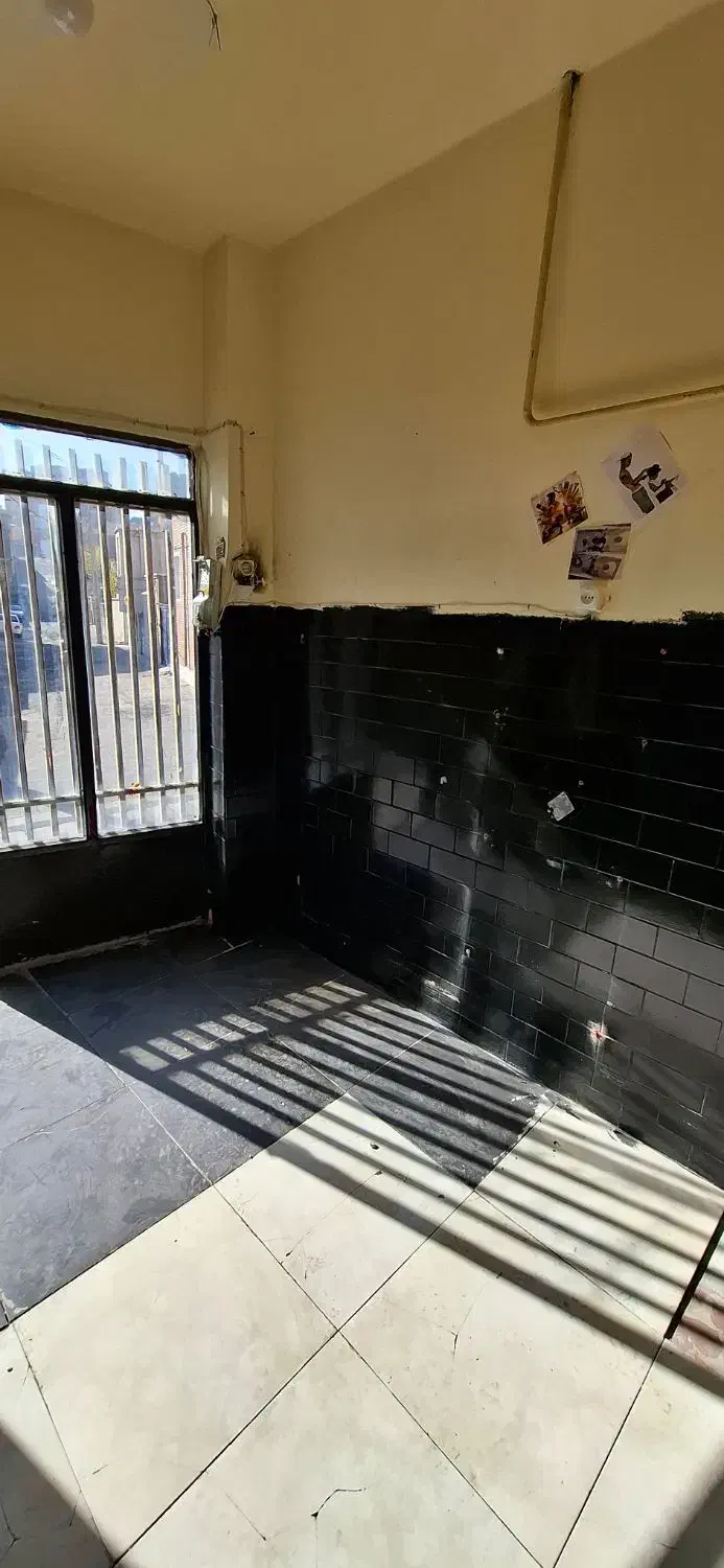 اجاره مغازه ۱۲متری جوتیاران|اجارهٔ مغازه و غرفه|سقز, |دیوار