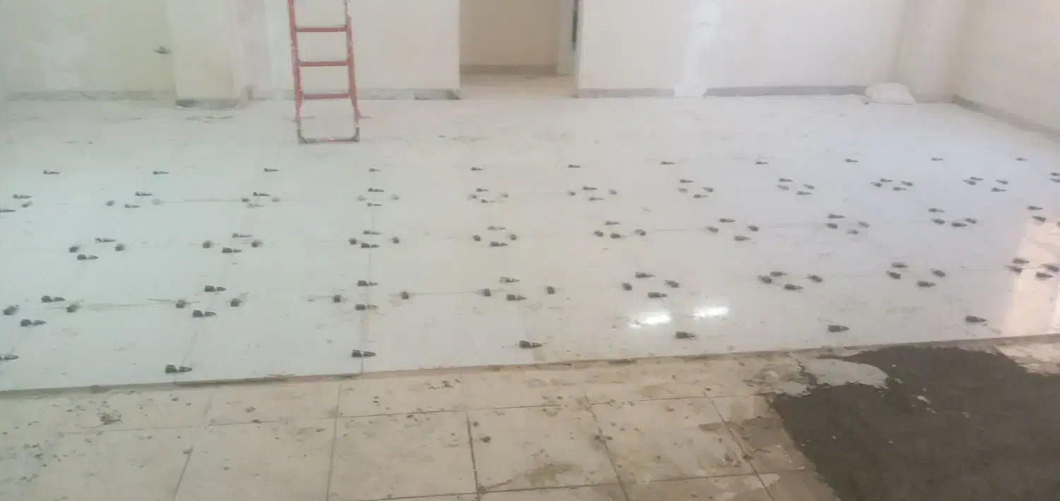نصب کاشی و سرامیک ‌گچ کاری لکه گیری تخریب ساختمان|خدمات پیشه و مهارت|کرج, گوهردشت|دیوار