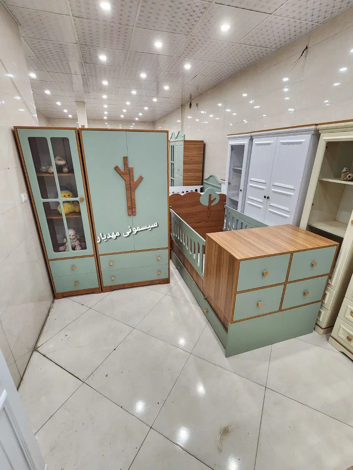 کمد تخت کودک و نوزادی بهار|اسباب و اثاث بچه|تهران, شهید رجایی|دیوار