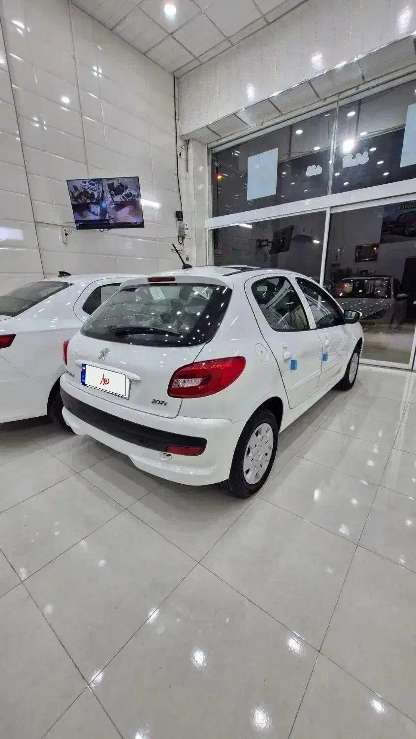 207پاناموتورTU5Pسری جدید(پلاس)نقداقساط|خودرو سواری و وانت|قم, محمد آباد|دیوار