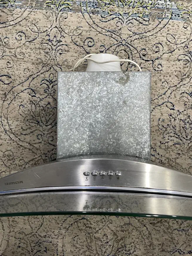 هود بیمکث|هود|اهواز, کوروش|دیوار