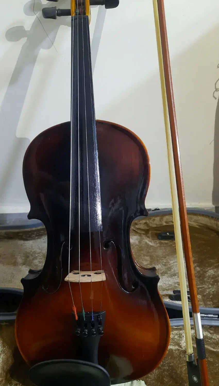 ویولون دست‌ساز ایرانی ۴/۴|ویولن|قرچک, مهدیه|دیوار