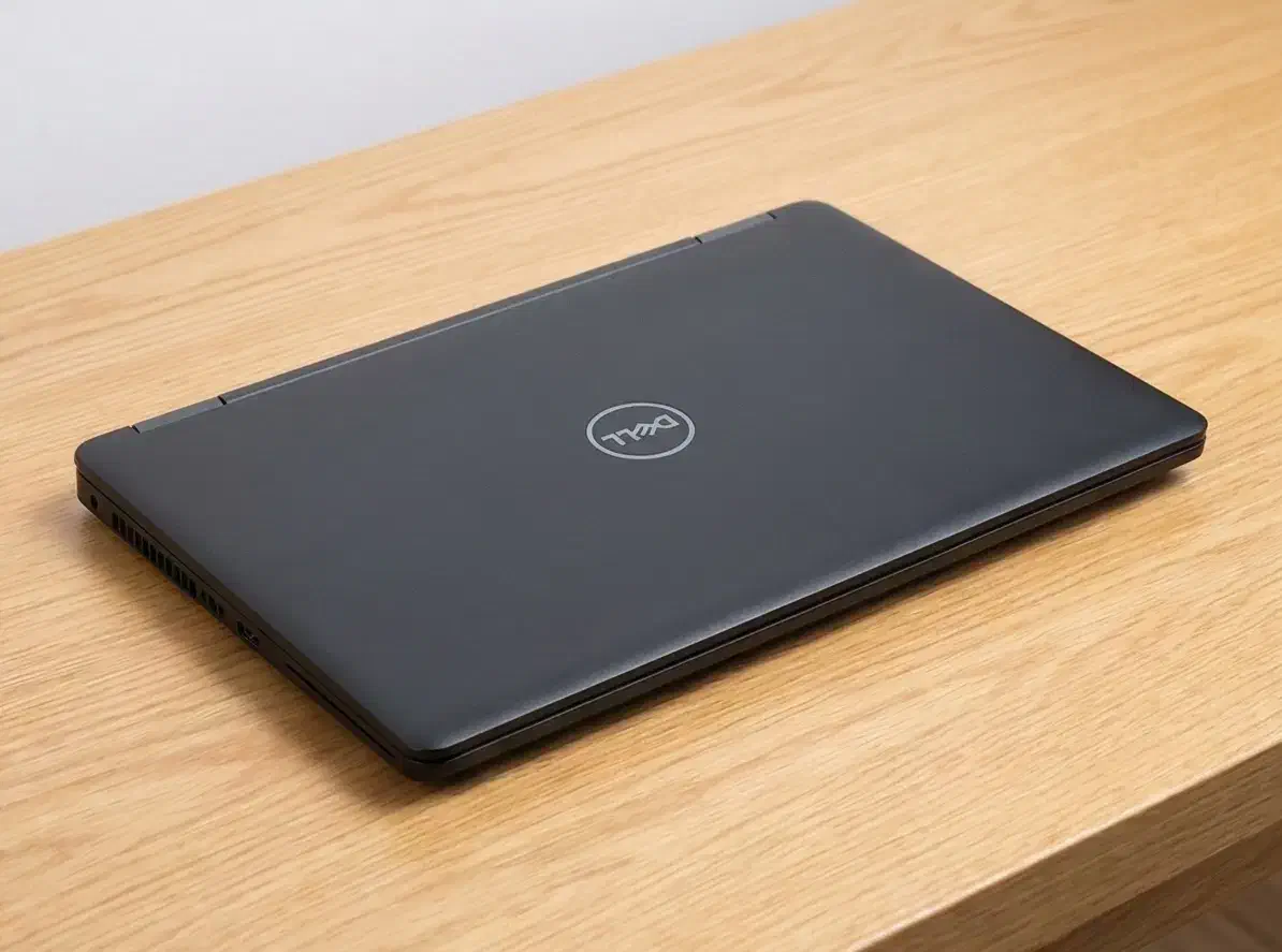 لپ تاپ دل ۵۵۸۰ / Laptop Dell Latitude 5580|رایانه همراه|شیراز, فخرآباد (دروازه کازرون)|دیوار