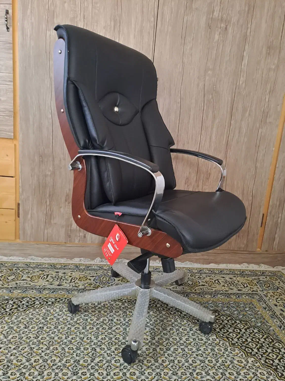 میز اداری جنس خوب در حد نو|مبلمان اداری|آمل, |دیوار