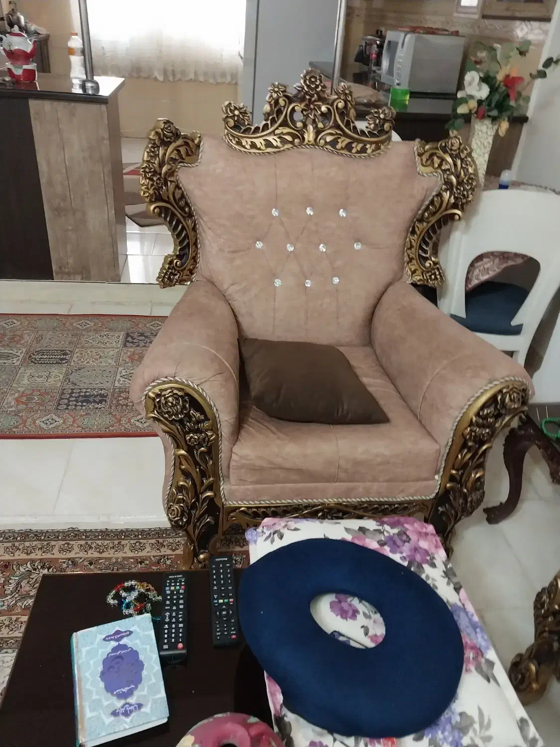 مبل سلطنتی درحد|مبلمان خانگی و میز عسلی|پیشوا, |دیوار