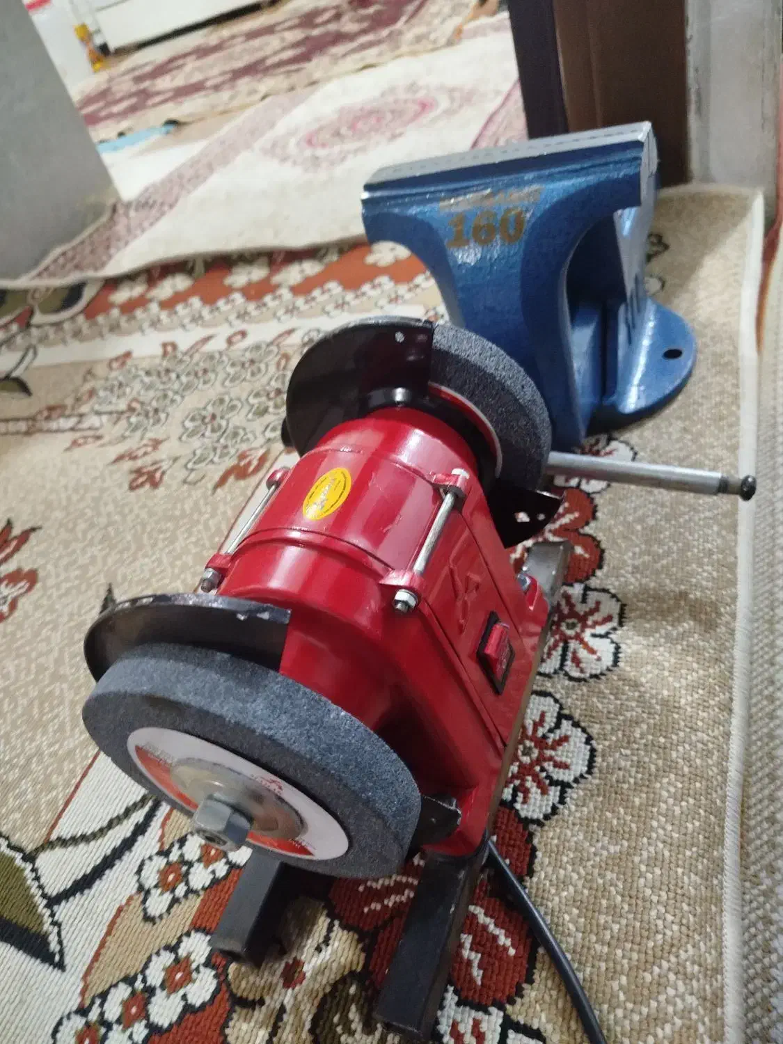 گیره رومیزی وسنگ سمباده نونو قیمت 7900مقطوع|ابزارآلات|قروه, |دیوار