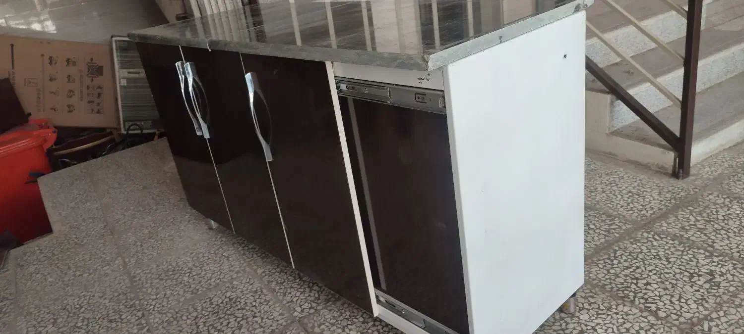 کابینت فلز درب ام دی اف|مصالح و تجهیزات ساختمان|کازرون, |دیوار