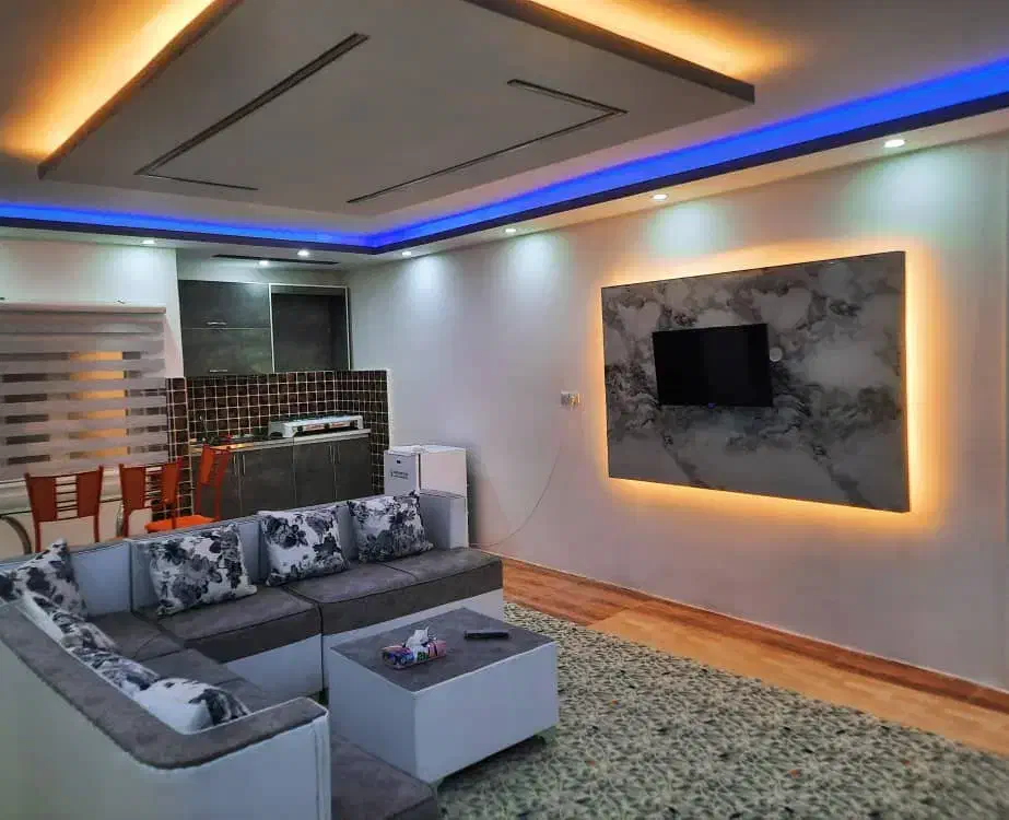 ویلا جنگی زیبا|اجارهٔ کوتاه‌مدت ویلا و باغ|خمام, |دیوار