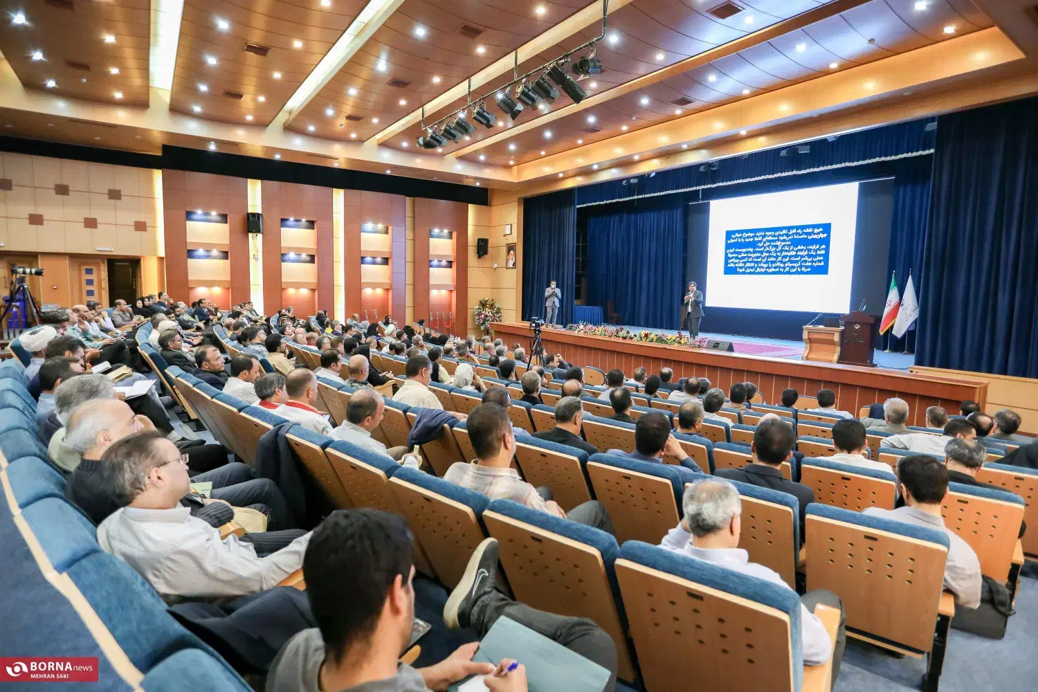 کارگاه آموزشی رایگان افزایش فروش باسئو وهوش مصنوعی|استخدام رایانه و فناوری اطلاعات|تهران, فلسطین (میدان انقلاب)|دیوار