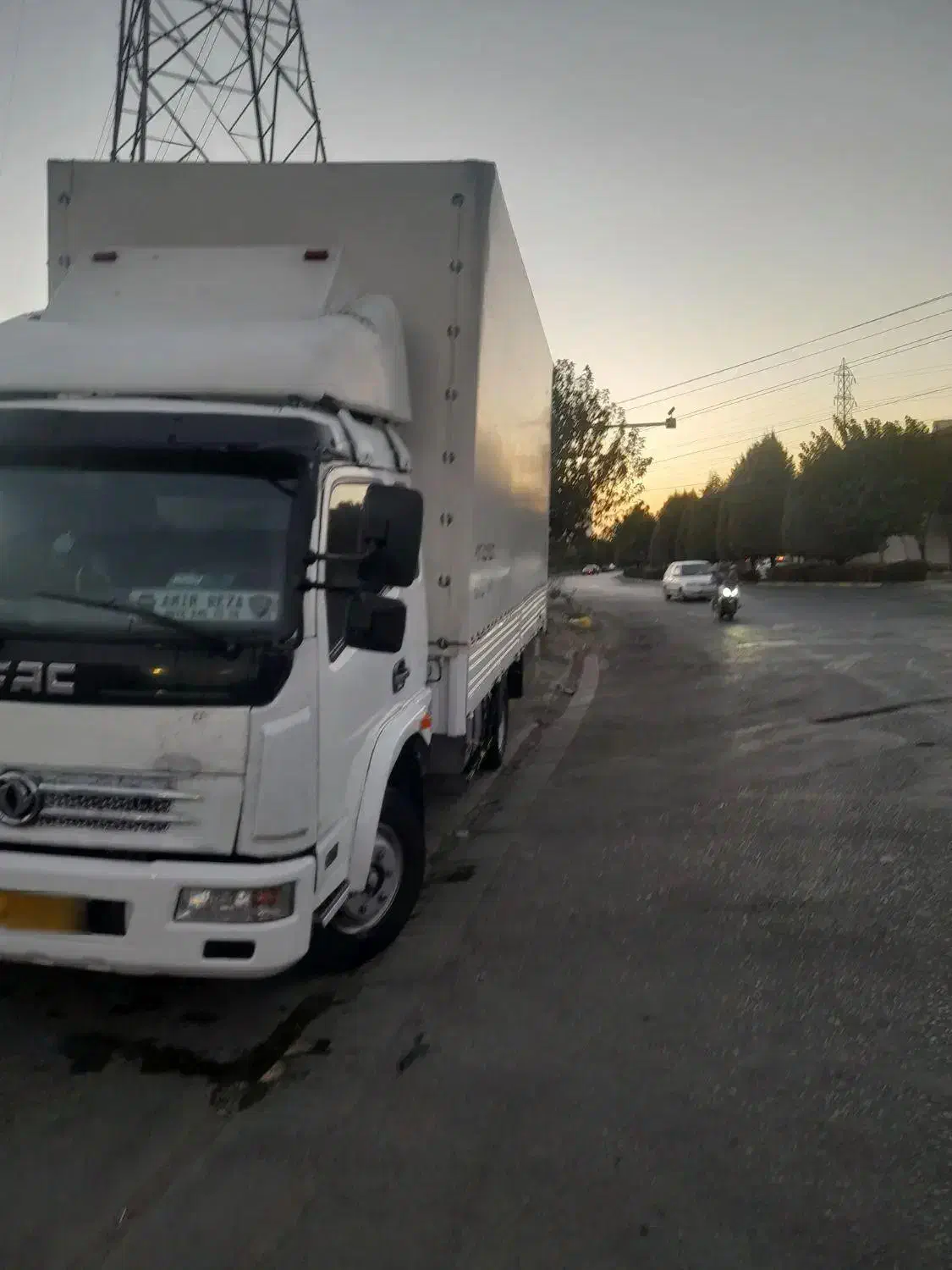 کاویان مدل ۹۳|خودرو سنگین|اندیشه, اندیشه فاز ۱|دیوار