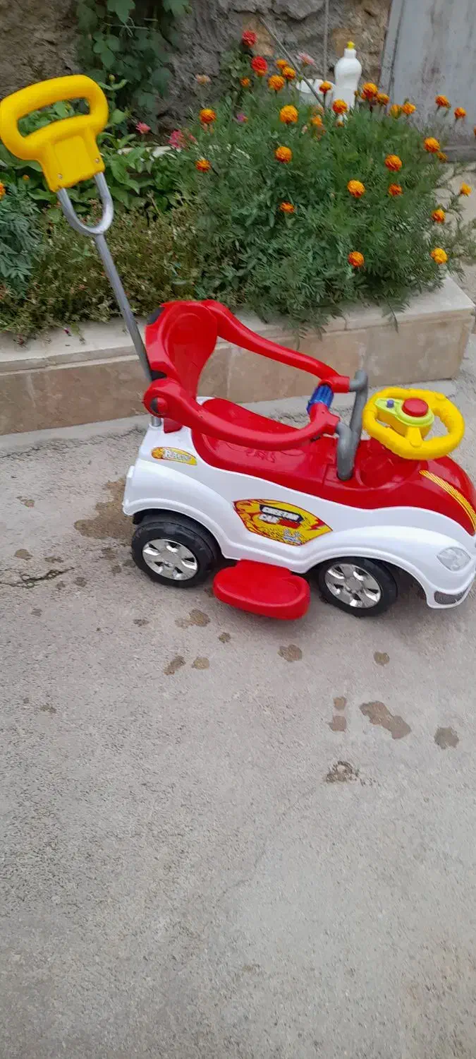 ماشین چهار چرخ در حد نو نو.موتور ۴چرخ مخصوص کودکان|اسباب‌‌بازی|خاوه, |دیوار
