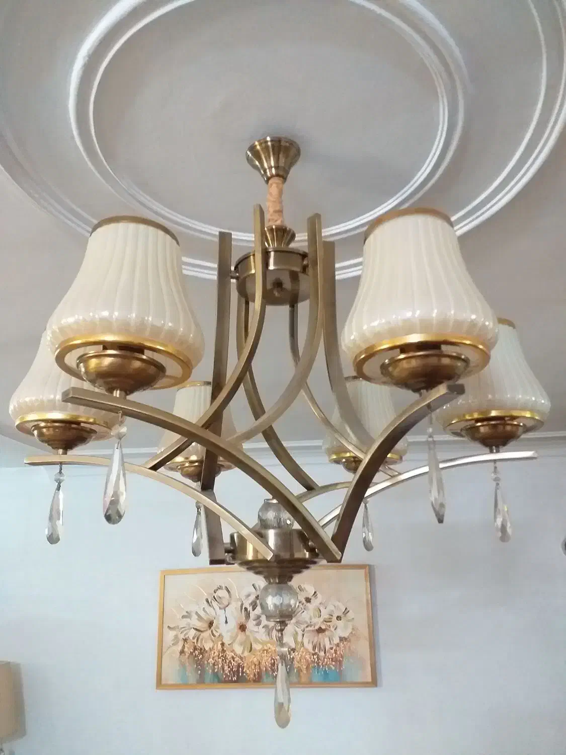 لوستر ۶ شاخه مدرن رنگ برنزی در حد نو|لوستر و چراغ آویز|ری, ظهیرآباد|دیوار