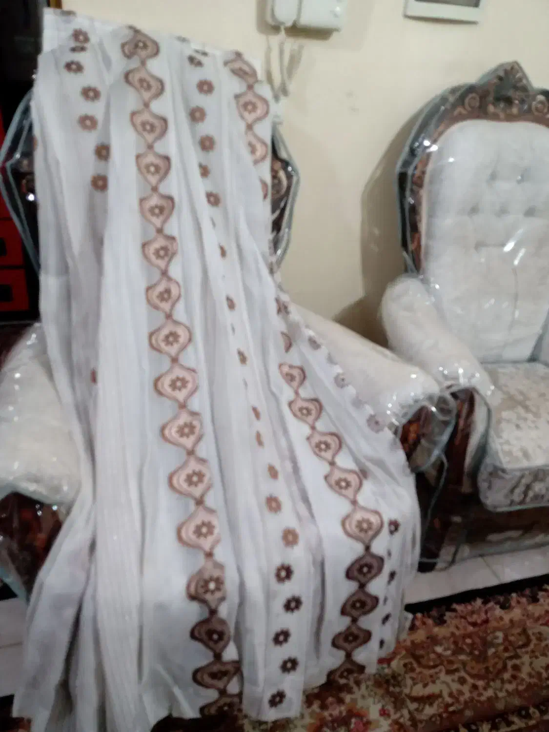 پرده|پرده، رانر، رومیزی|قدس, شهر‌قدس|دیوار