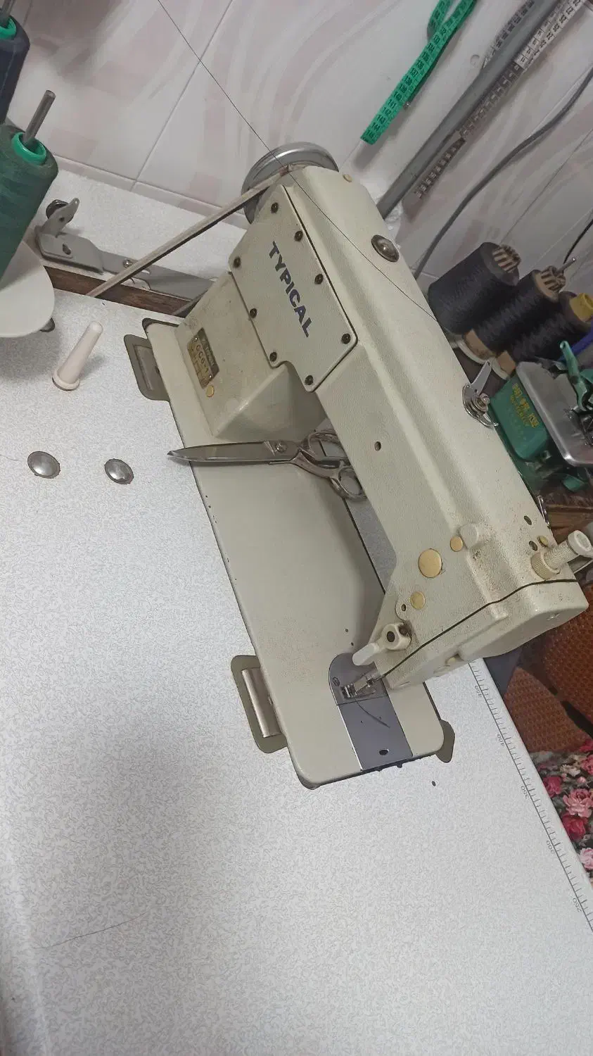 چرخ خیاطی درحد نو تی پی کال به فروش می رسد|چرخ خیاطی و ریسندگی|جوانرود, |دیوار