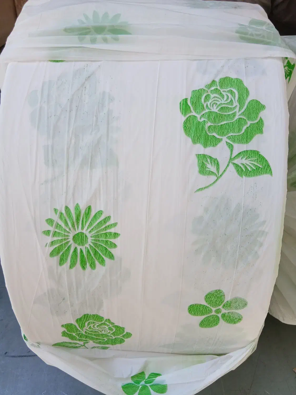 فروش طاقه مادر سفره یکبار مصرف در رشت|ظروف نگهدارنده، پلاستیکی، یکبارمصرف|رشت, حومه رشت|دیوار