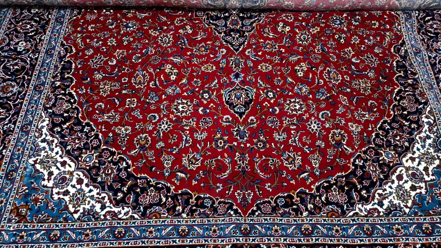 فرش|فرش|اندیشه, اندیشه فاز ۱|دیوار