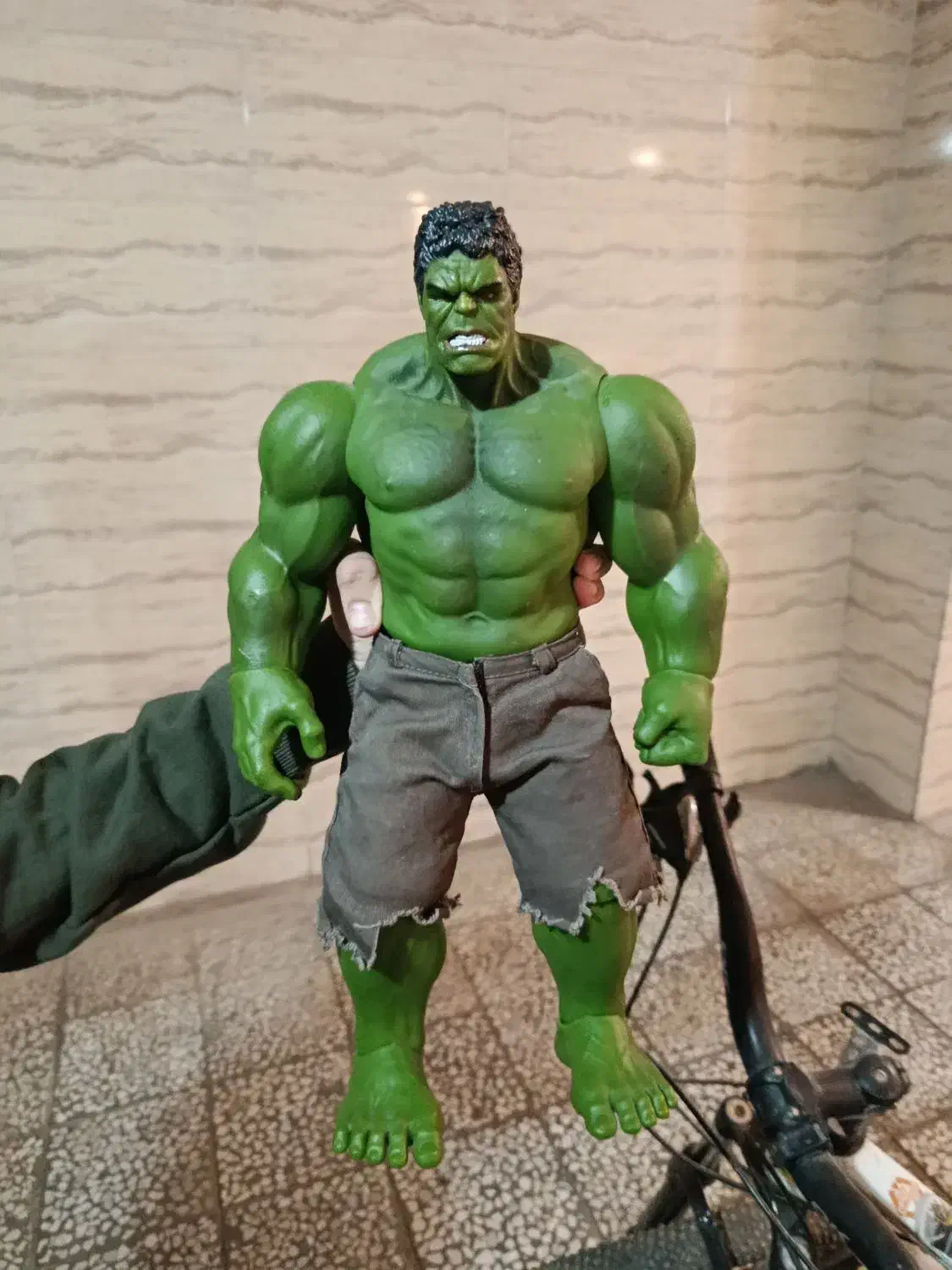 فیگور هالک بزرگ اورج|اسباب‌‌بازی|شاهین‌شهر, عطار|دیوار